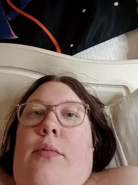 Sexycurvyemilyy – Naživo XXX chat