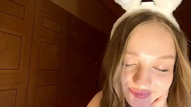 Anika_Socutehe's Live XXX Chat