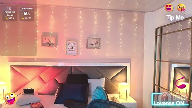 Chat +18 de alana_spark ao vivo