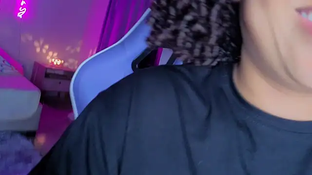 Онлайн чат XXX DannaBerry