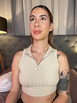 Lauren-Rosse Chat XXX in diretta