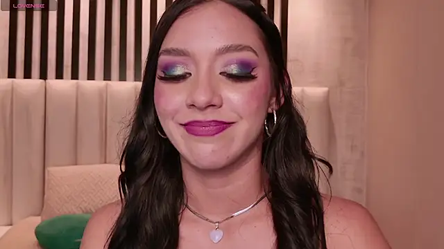 AmaliaCrus Chat XXX in diretta