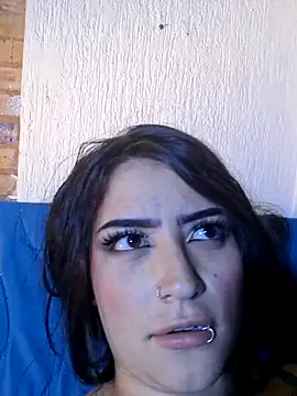 Backdoor_Newbie Live XXX-Chat