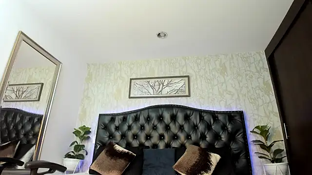 Lander_Cruz – Live XXX-chat