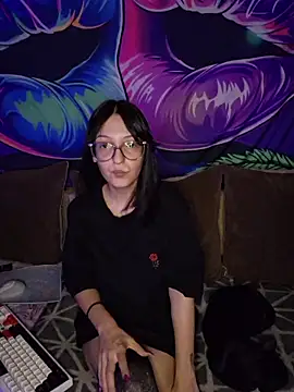 AllexyAle Chat XXX live