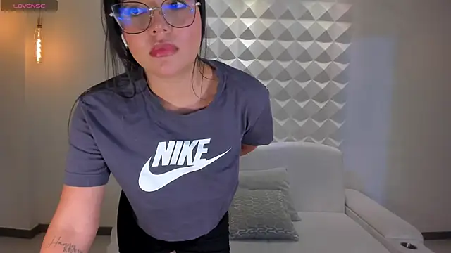 NinaMichelle Obrolan Langsung XXX