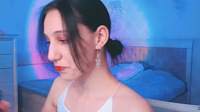 Онлайн чат XXX MilaVey