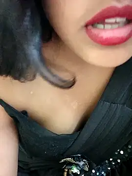 Chat +18 de Tannu_Tanyaa ao vivo