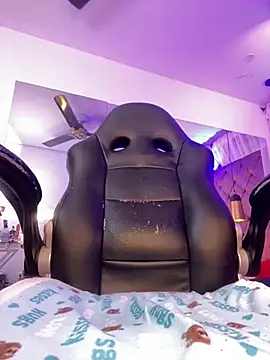 Auri__: онлайн-секс-чат