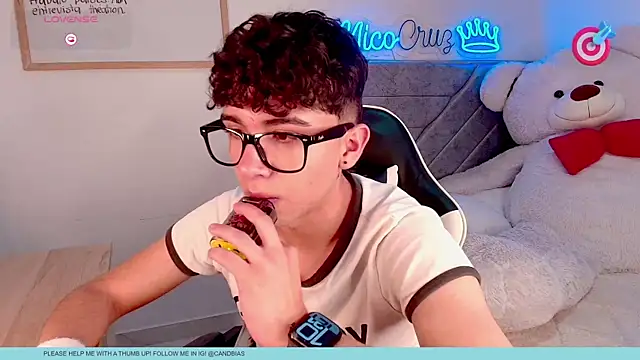 Show Webcam de niico_prince