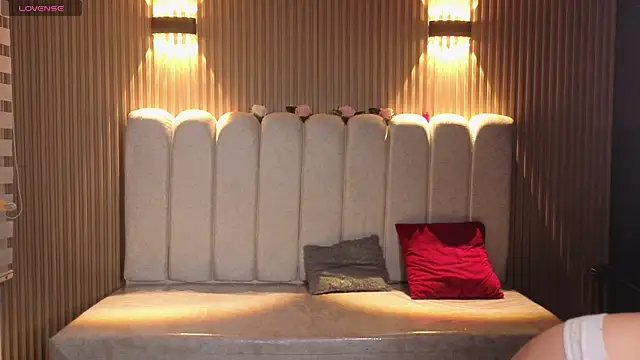 XXX chat uživo modela _Mia_Evans_1