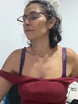 MireyaTorresGu: онлайн-секс-чат