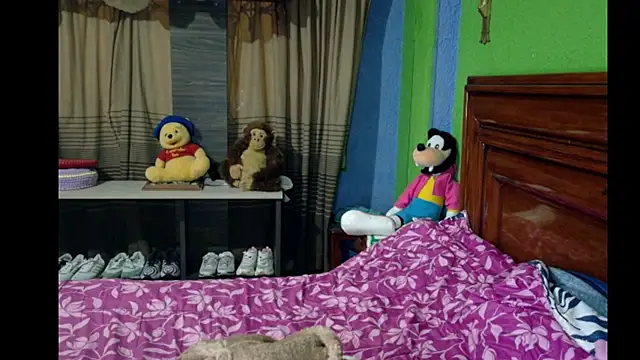 _Charlize_theron_: онлайн-секс-чат