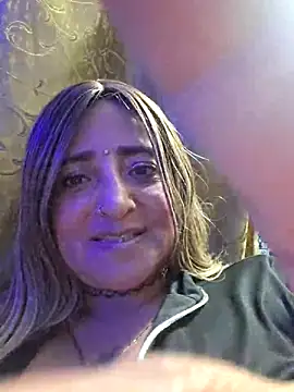 Chat XXX en directo de AlexadraJones3453