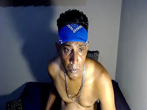 IndianHunk01: вебкам-шоу