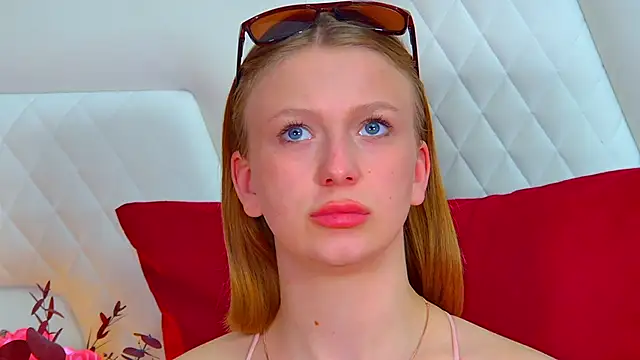 BeatriceBinoche Chat XXX in diretta