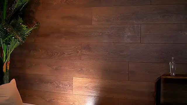 KairaAndrews: вебкам-шоу