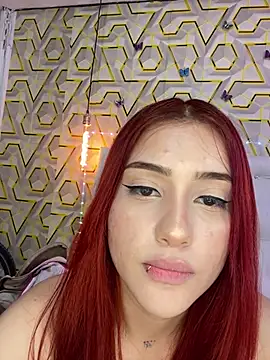 Ashly_cutee Adlı Modelin Canlı XXX Sohbeti