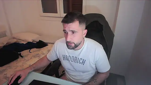 alex877x webkamerás műsora