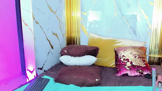 Онлайн чат XXX dianamilf