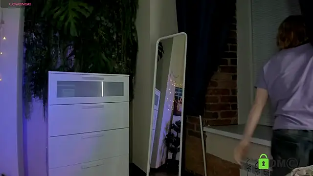 Chat +18 de Melissa_Wells ao vivo