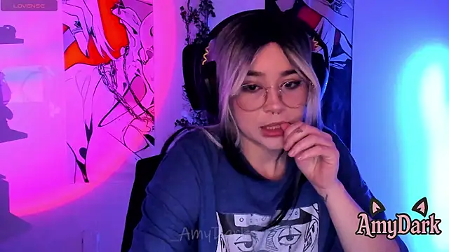 _AmyDark élő XXX-chatje
