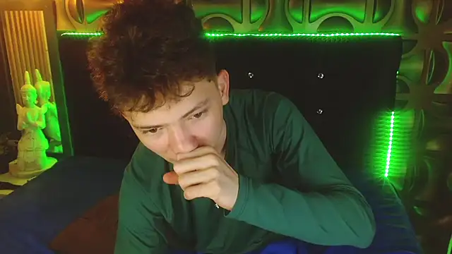 cruz_dante's Live XXX Chat