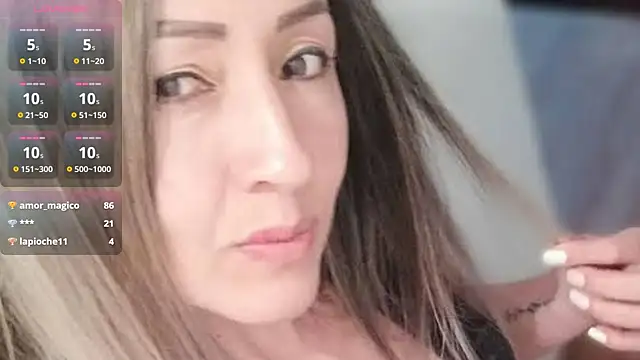 Chat +18 de valeria_teiku ao vivo