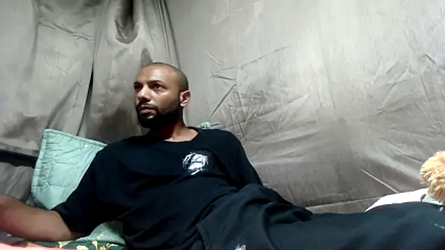 Živý XXX chat Camodick