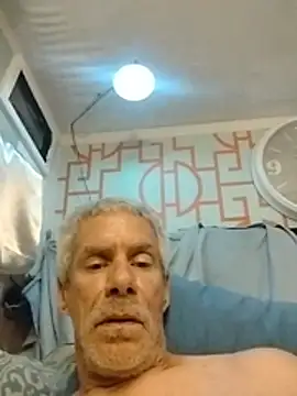 Živý XXX chat Biknight