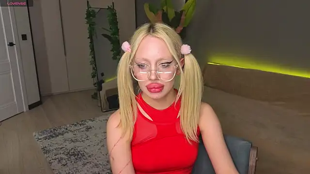 Luna_BeverlyのライブXXXチャット