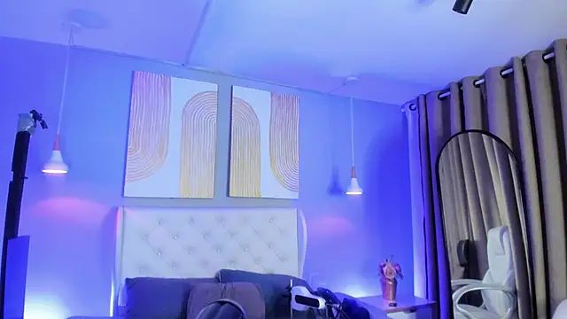 Chatroom XXX en direct de blush_bloom