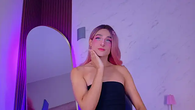 Mikavelvet08 Adlı Modelin Web Kamerası Şovu