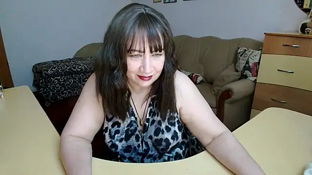 Lucretia_Goldi_のウェブカメラショー