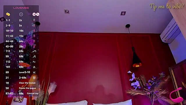 Chatroom XXX en direct de Mayzzie