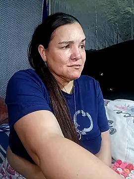 Chatroom XXX en direct de Zuleyka_69