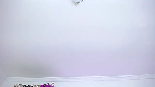 Jessica_Kraftt: онлайн-секс-чат