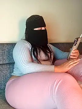 Czat XXX na żywo – LONA-_-