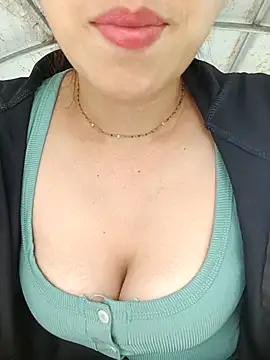 Czat XXX na żywo – hd_love69