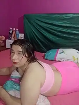 Kaissy_dollts' Webcam Show