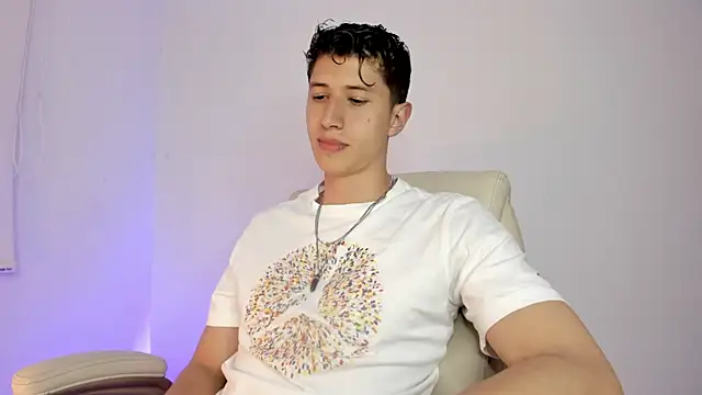 Dorianmistery2322_n Webbikameraesitys