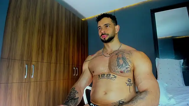 Chatroom XXX en direct de massimo_visconti