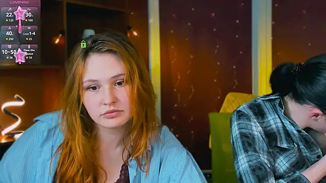 alia_skay Show in webcam