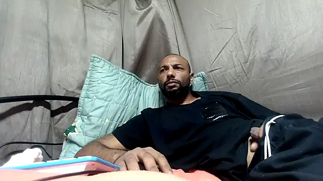 Camodick লাইভ XXX চ্যাট