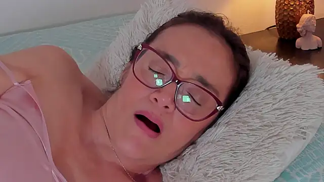 Chatroom XXX en direct de Jessica_Herrera_