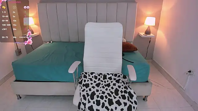 milkk_のライブXXXチャット