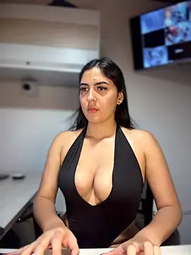 Sofia_Collins-: διαδικτυακό σόου στην κάμερα