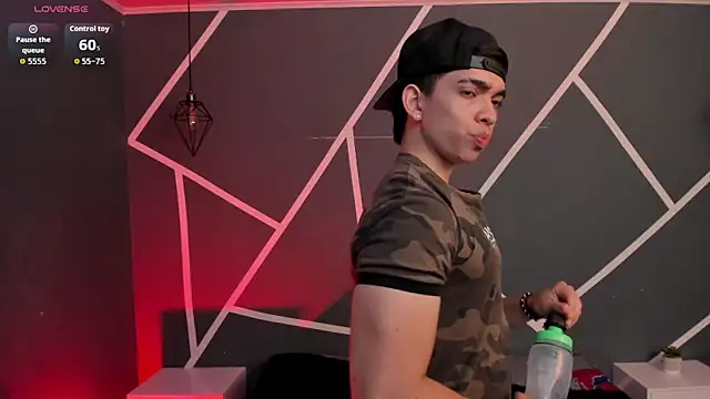 Julian_Mercier Pertunjukan Webcam