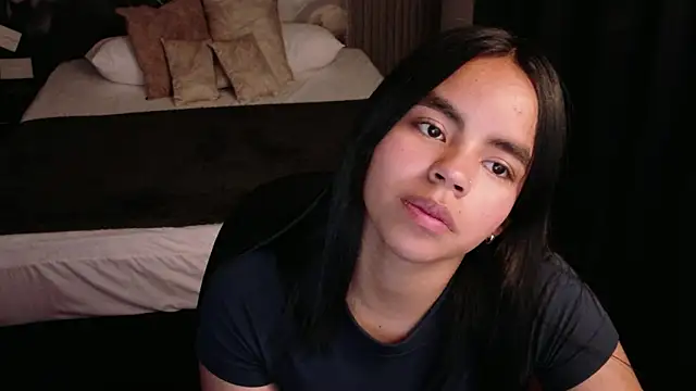 Chat +18 de SofiaMante_ ao vivo