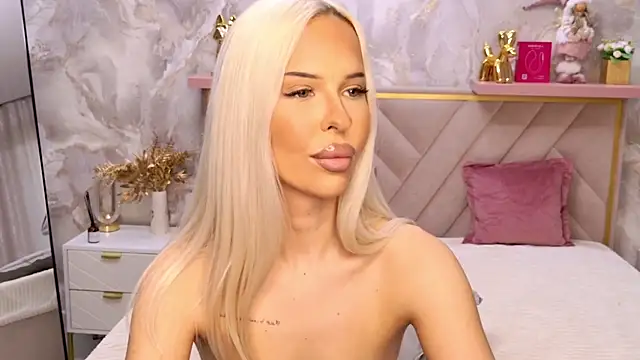 Chat +18 de EvaXElfi ao vivo